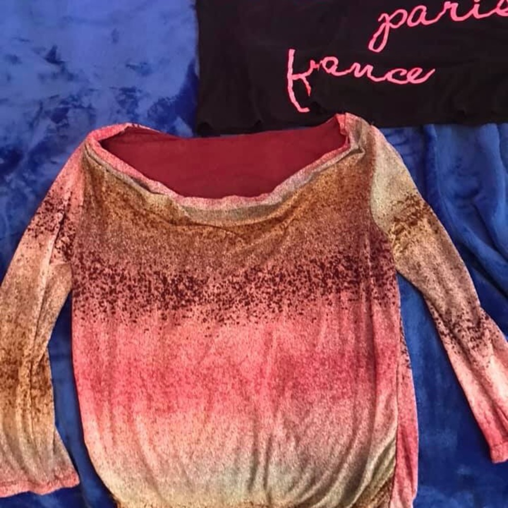 Women’s clothes! Tops and dresses